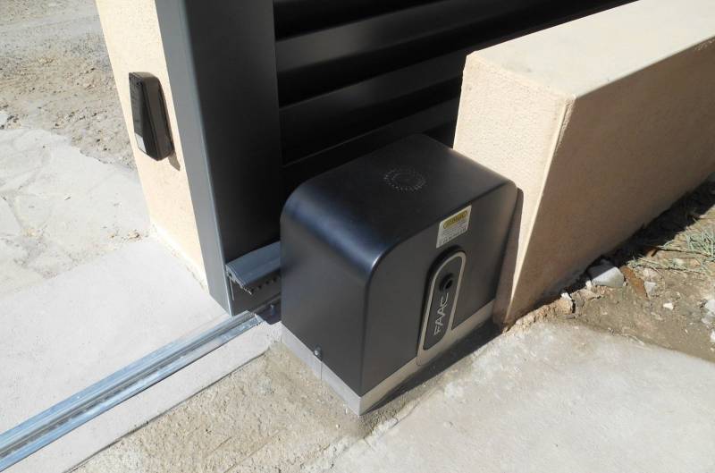 Installation système de motorisation Antibes 