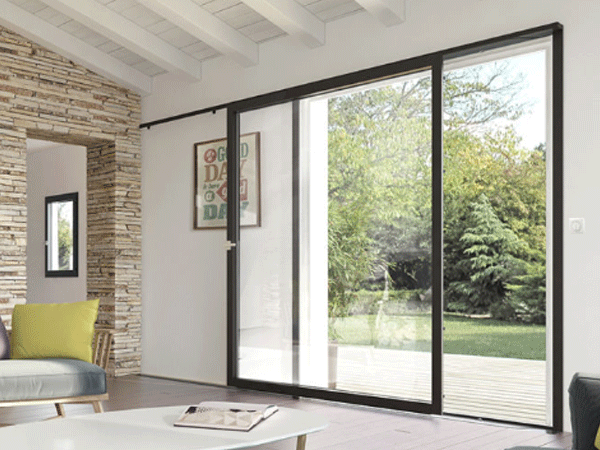 Installation de Fenêtres SYMA multi-matériaux de la marque SYBAIE - Mandelieu-la-Napoule 06