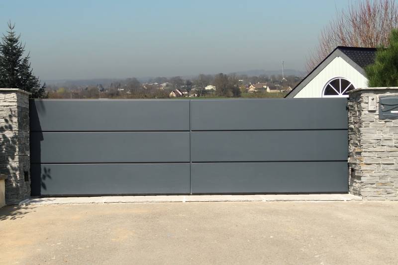 Installation de portails automatiques coulissants tschoeppe  à Grasse 06