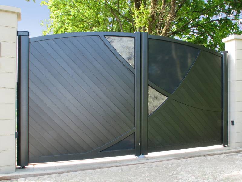 Pose de portails battants automatisés à Mouans-Sartoux 06