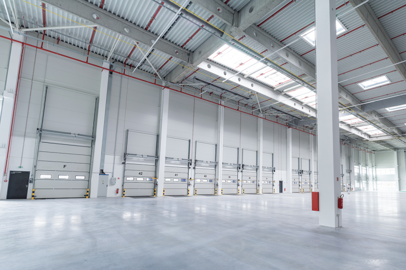 Installation de fermetures pour secteur tertiaire Mandelieu-la-Napoule