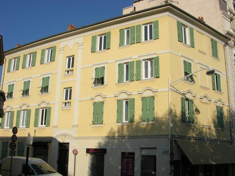 Volets battants traditionnels à Nice 06